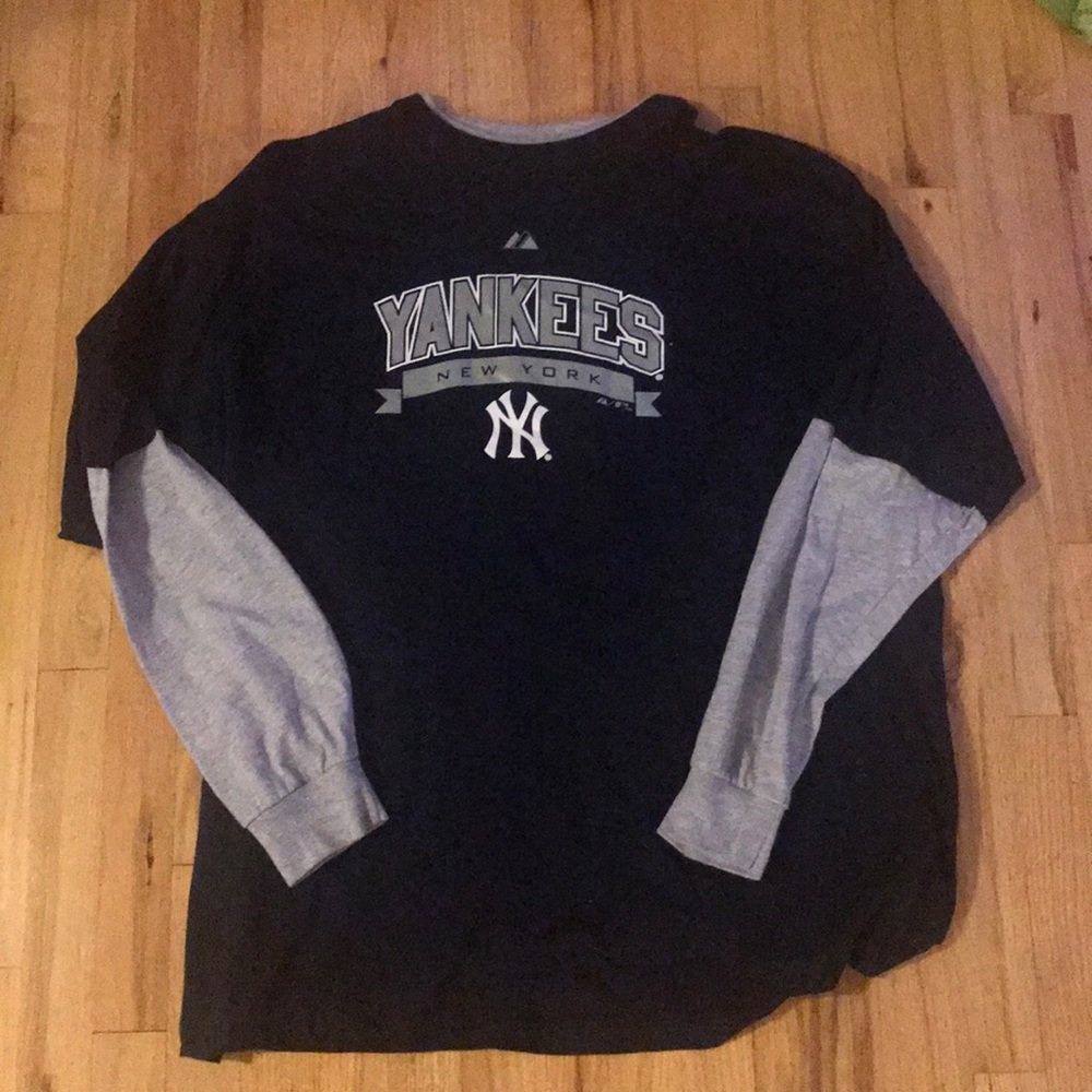 Men’s 2XT tall Yankees long sleeve tee NYY